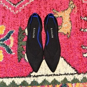 Rothy's Black Pointed Knit Flats with Blue Trim